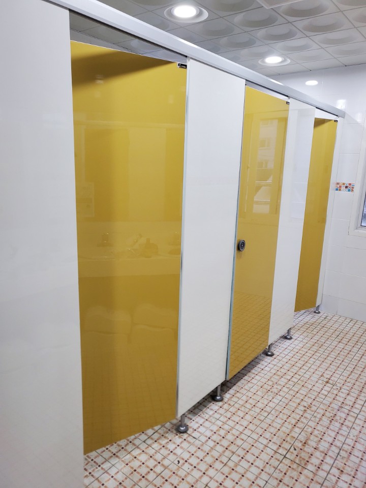 화장실 칸막이_썸네일